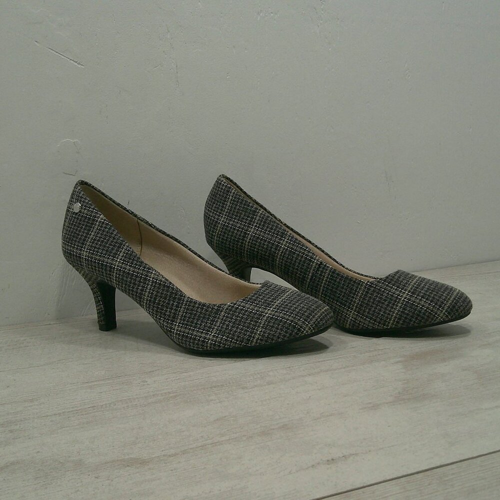 Life Stride Sexy Retro Styled Classic Gray Houndstooth Parigi Pump Heels Size 8M